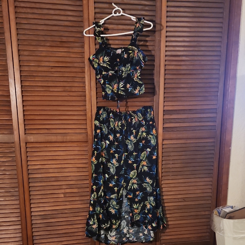 No Boundaries Black Floral Skirt Set